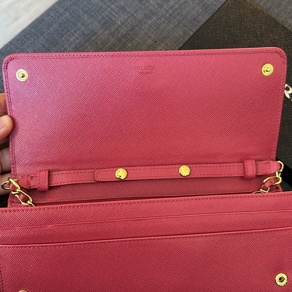 Pink Prada WOC - Picture 5 of 9